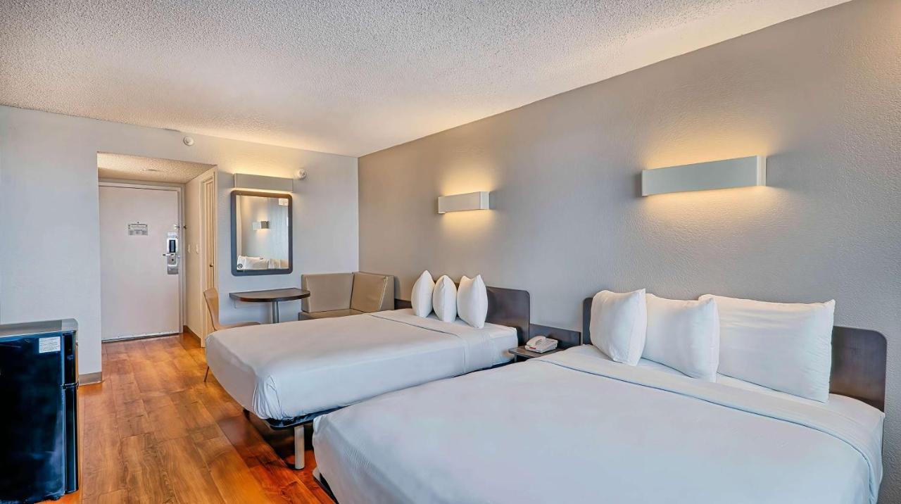 Motel 6-Los Angeles, Ca - Los Angeles - Lax Инглвуд Экстерьер фото