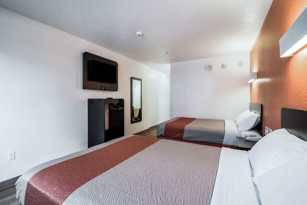 Motel 6-Los Angeles, Ca - Los Angeles - Lax Инглвуд Экстерьер фото